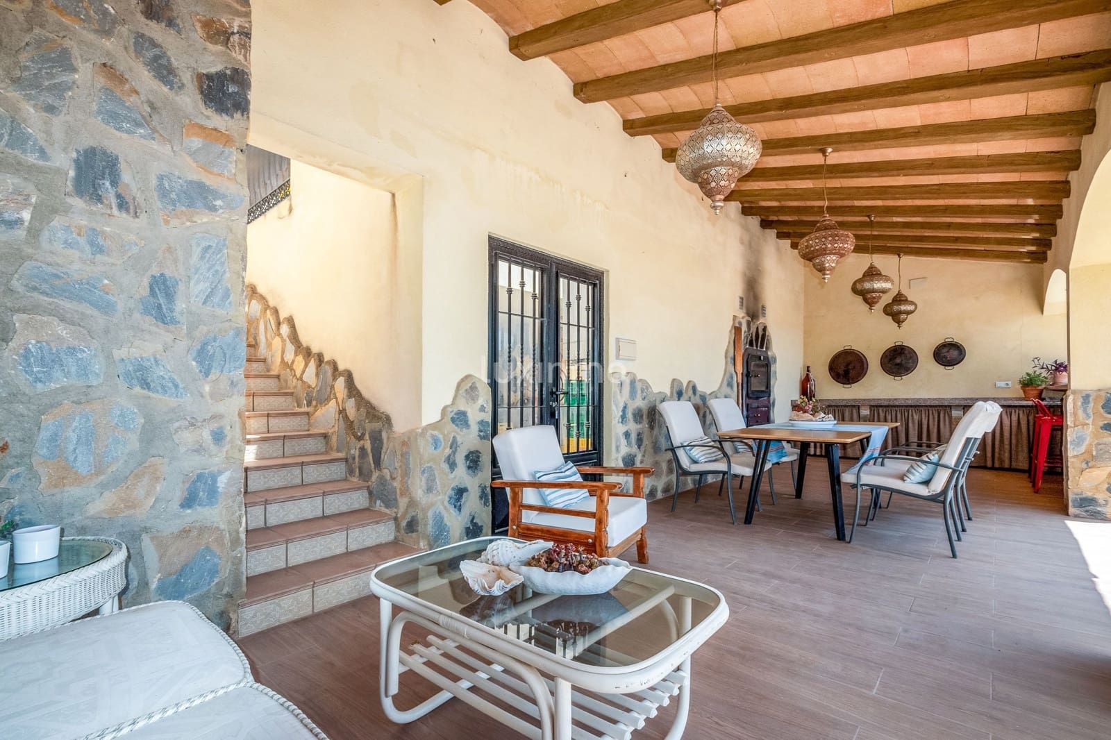 4 slaapkamer Villa te koop in Callosa d'En Sarria met zwembad garage - € 2.200.000 (Ref: 8834032)