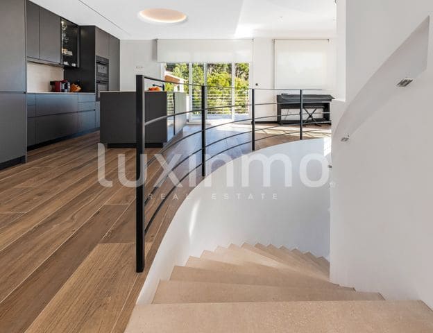 3 Zimmer Villa zu verkaufen in Altea mit Pool Garage - 1.750.000 € (Ref: 8834038)