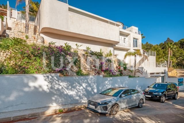3 Zimmer Villa zu verkaufen in Altea mit Pool Garage - 1.750.000 € (Ref: 8834038)