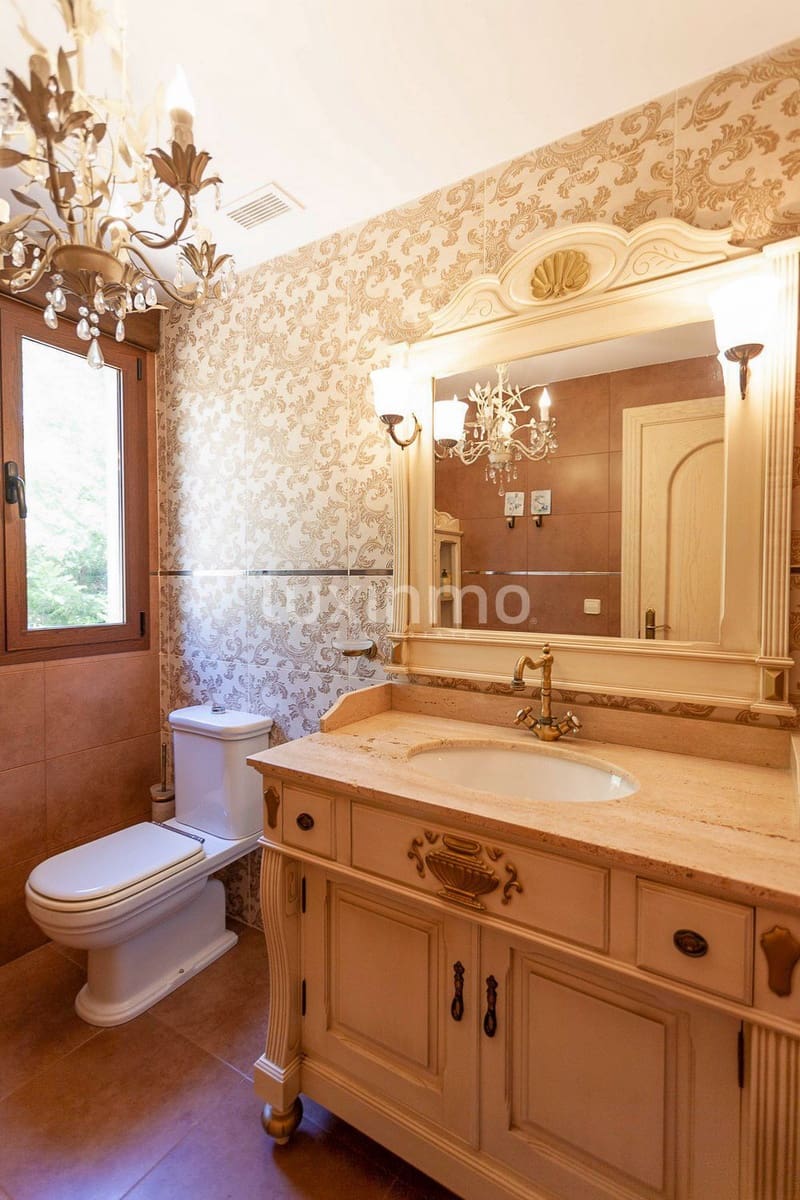 5 soverom Villa til salgs i Calpe / Calp med svømmebasseng garasje - € 2 980 000 (Ref: 8834043)