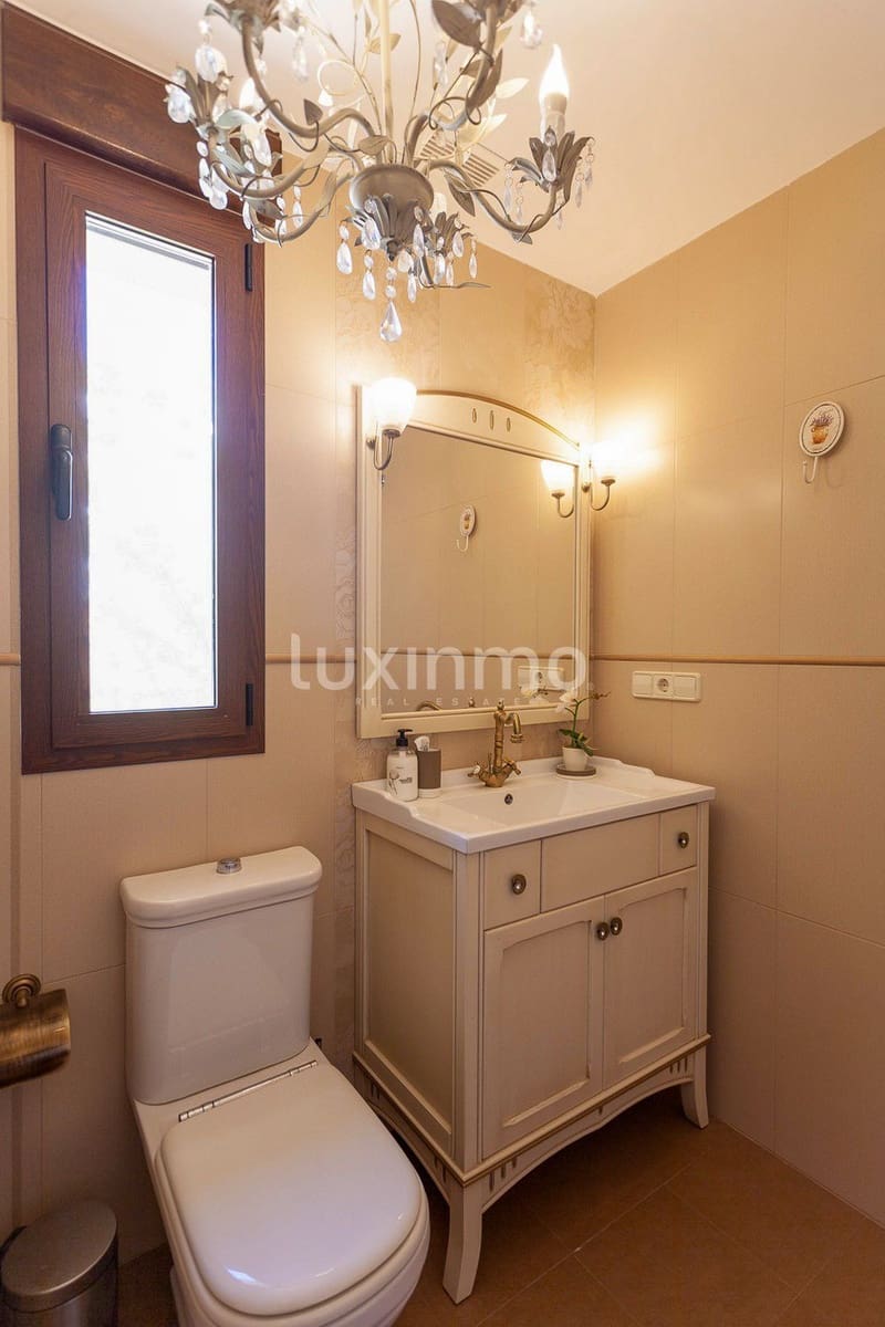 5 soverom Villa til salgs i Calpe / Calp med svømmebasseng garasje - € 2 980 000 (Ref: 8834043)