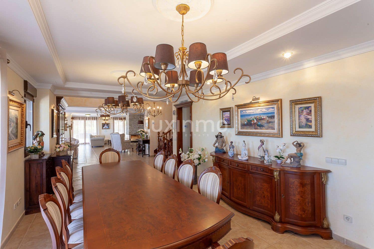 5 soverom Villa til salgs i Calpe / Calp med svømmebasseng garasje - € 2 980 000 (Ref: 8834043)