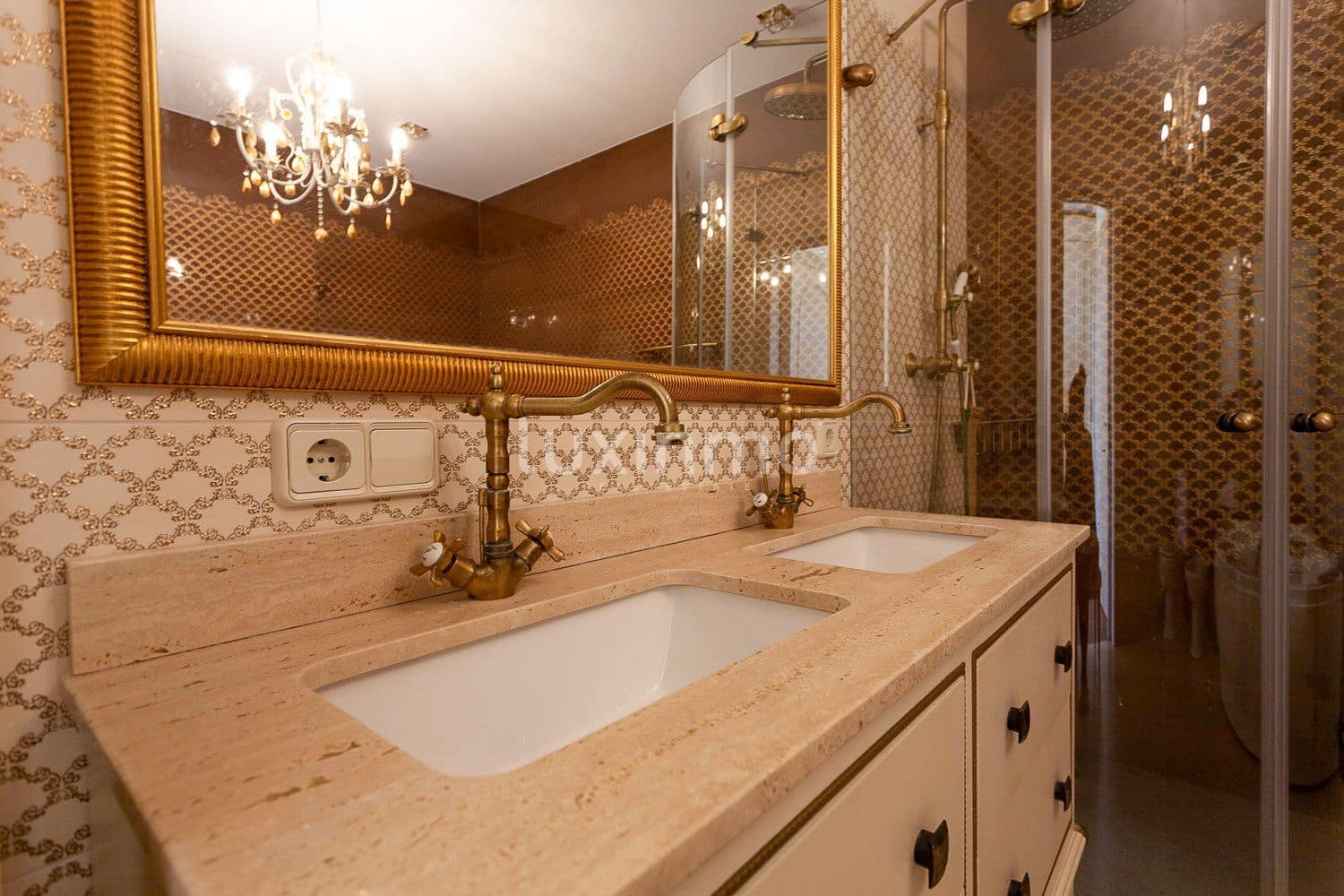 5 soverom Villa til salgs i Calpe / Calp med svømmebasseng garasje - € 2 980 000 (Ref: 8834043)