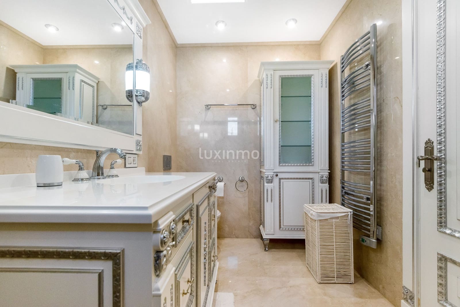 6 chambre Villa/Maison à vendre à Alfaz del Pi / L'Alfas del Pi avec piscine garage - 6 500 000 € (Ref: 8834045)