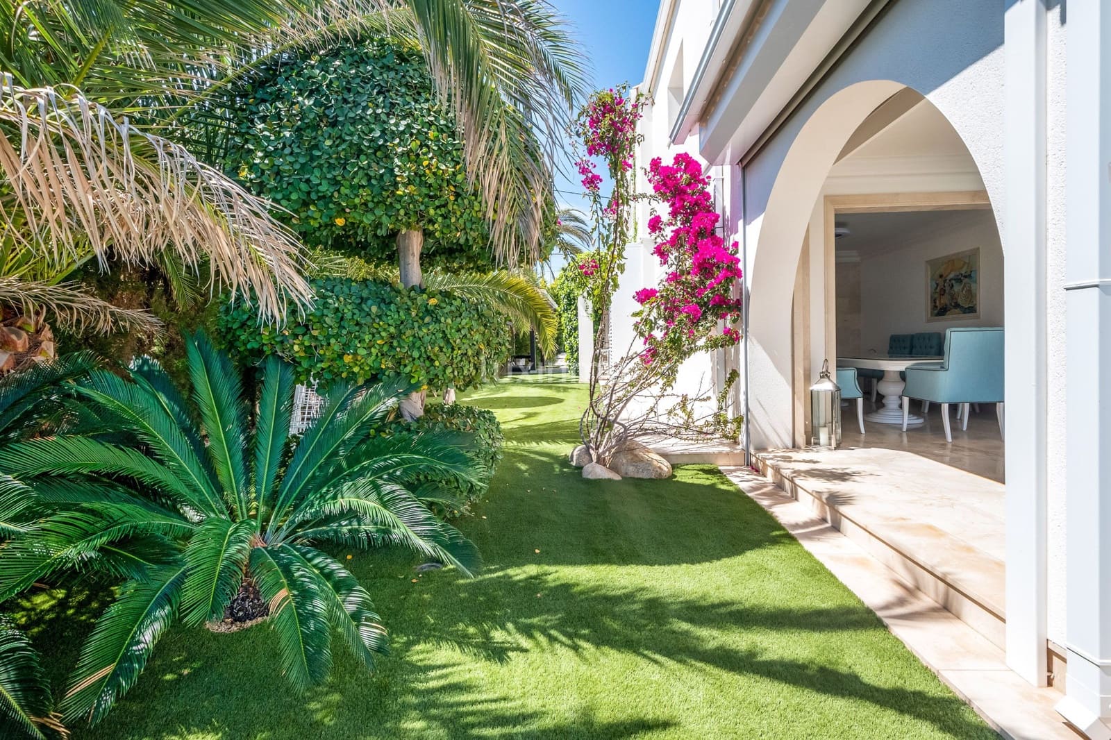 6 chambre Villa/Maison à vendre à Alfaz del Pi / L'Alfas del Pi avec piscine garage - 6 500 000 € (Ref: 8834045)