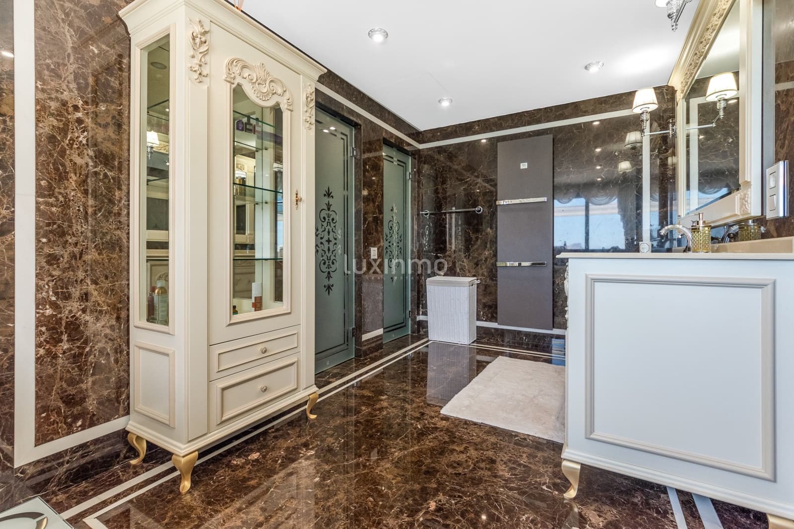 6 chambre Villa/Maison à vendre à Alfaz del Pi / L'Alfas del Pi avec piscine garage - 6 500 000 € (Ref: 8834045)