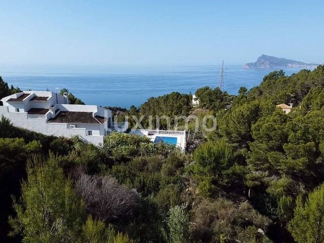 Undeveloped Land for sale in Altea - € 250,000 (Ref: 8834046)