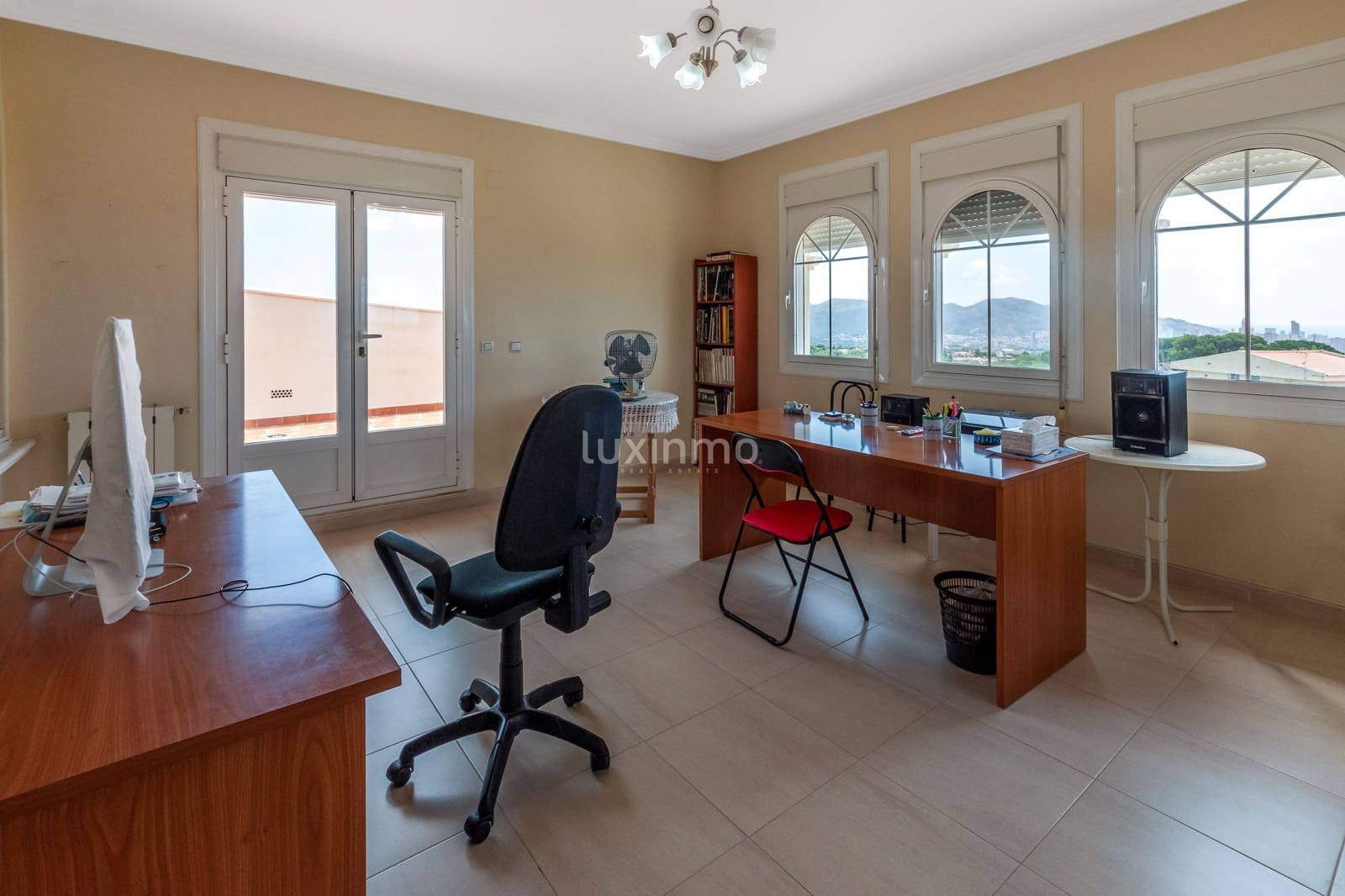 7 sovrum Villa till salu i Benidorm med pool garage - 1 635 000 € (Ref: 8834047)