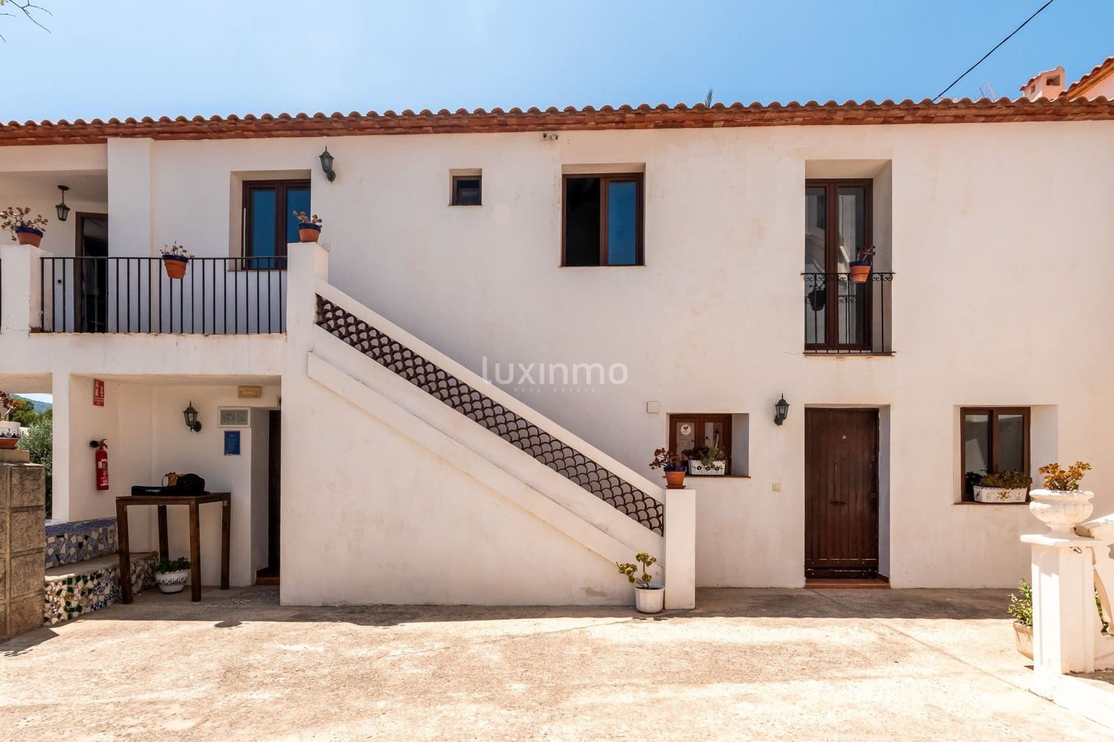 7 bedroom Villa for sale in Altea with pool - € 1,950,000 (Ref: 8834049)