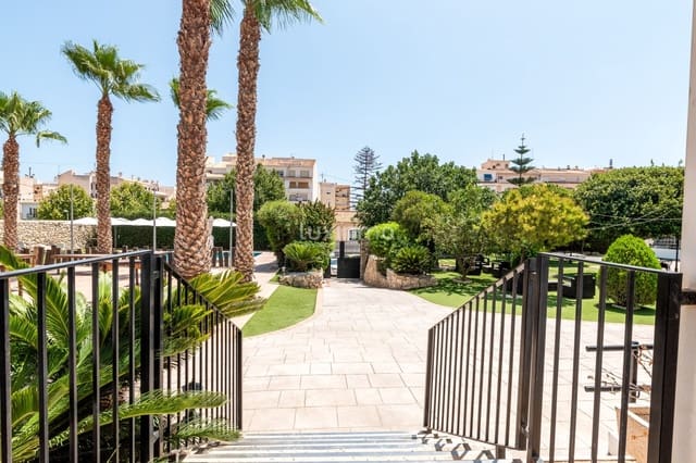 7 slaapkamer Villa te koop in Altea met zwembad - € 1.950.000 (Ref: 8834049)
