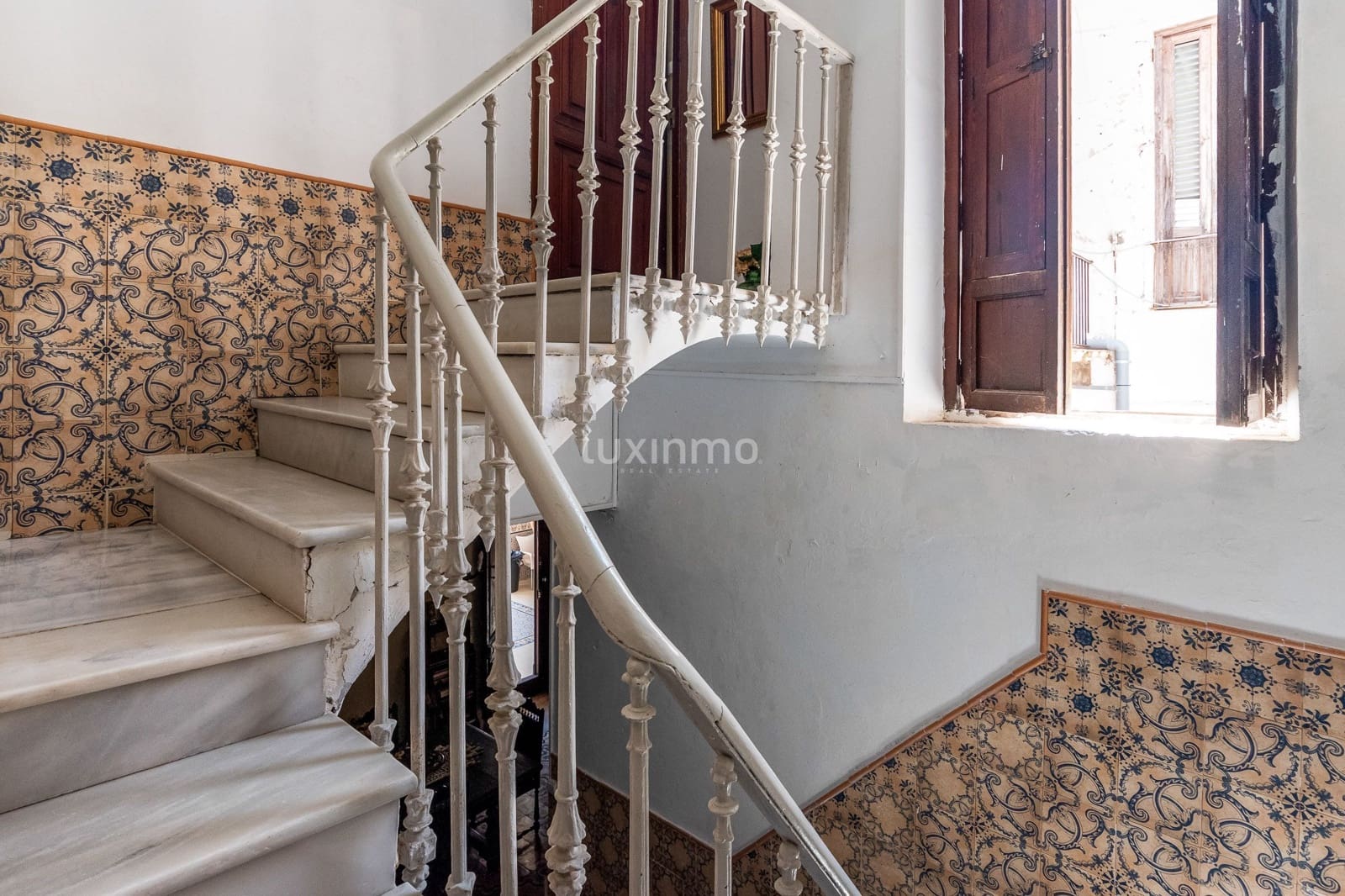 7 bedroom Villa for sale in Altea with pool - € 1,950,000 (Ref: 8834049)