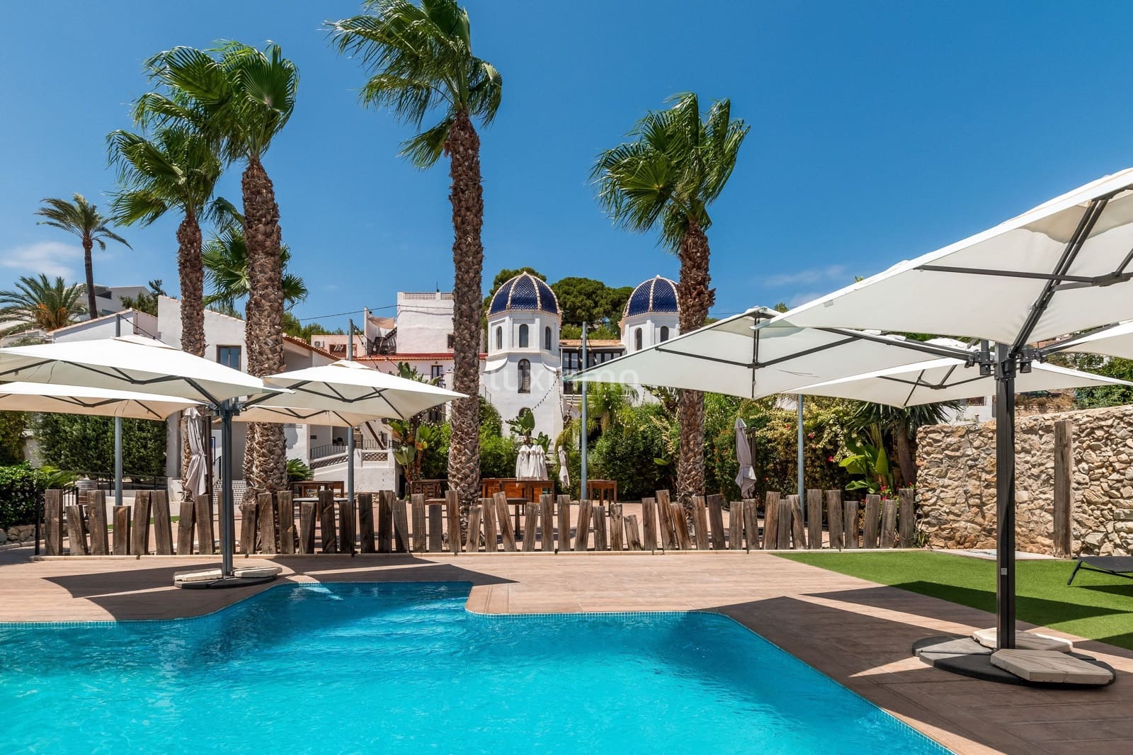 7 bedroom Villa for sale in Altea with pool - € 1,950,000 (Ref: 8834049)