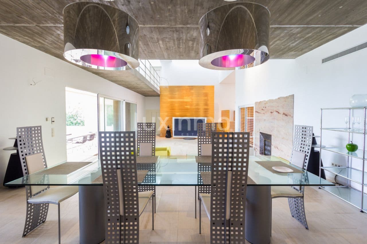 3 soveværelse Villa til salg i Denia med swimmingpool garage - € 3.850.000 (Ref: 8834054)