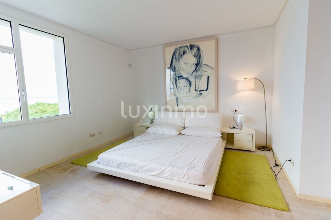 3 soveværelse Villa til salg i Denia med swimmingpool garage - € 3.850.000 (Ref: 8834054)