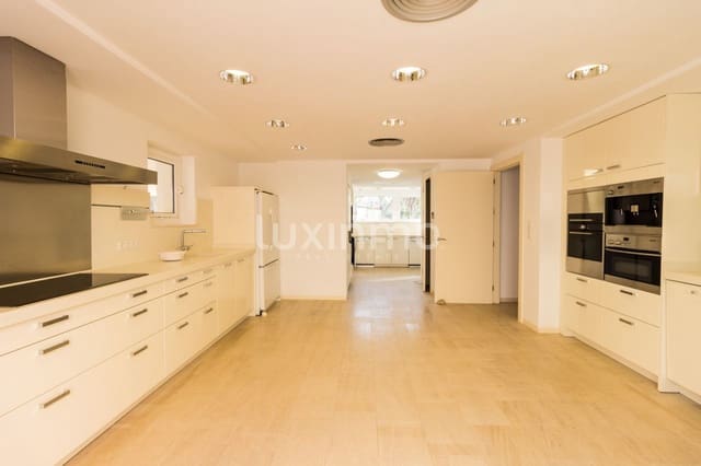 3 sovrum Villa till salu i Dénia med pool garage - 3 850 000 € (Ref: 8834054)