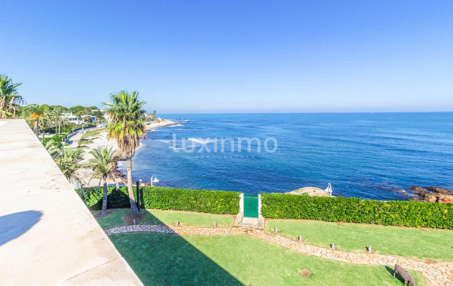 3 soveværelse Villa til salg i Denia med swimmingpool garage - € 3.850.000 (Ref: 8834054)