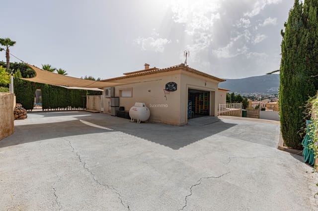 4 sovrum Villa att hyra i Calpe / Calp med pool garage - 3 800 € (Ref: 8834056)