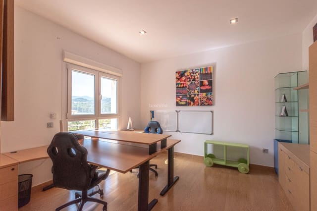 4 sovrum Villa att hyra i Calpe / Calp med pool garage - 3 800 € (Ref: 8834056)