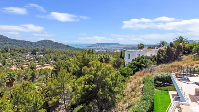 7 bedroom Villa for sale in Can Furnet, Santa Eulalia / Santa Eularia with pool garage - € 8,500,000 (Ref: 8834057)