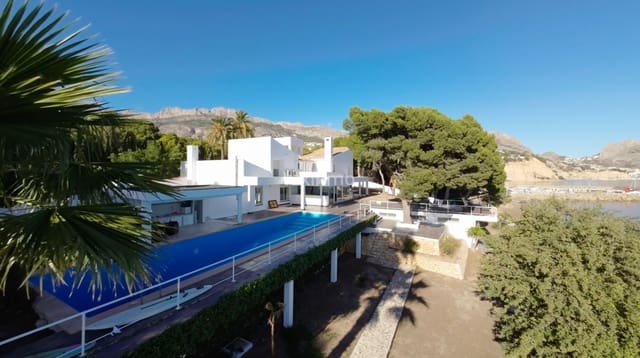 5 makuuhuone Huvila vuokrattavana paikassa Altea mukana 
autotalli - 15 000 € (Ref: 8836123)