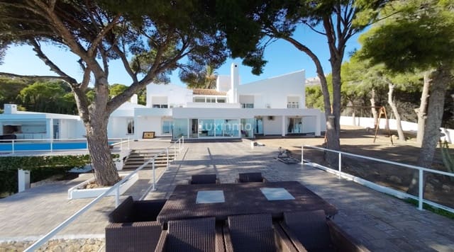 5 makuuhuone Huvila vuokrattavana paikassa Altea mukana 
autotalli - 15 000 € (Ref: 8836123)