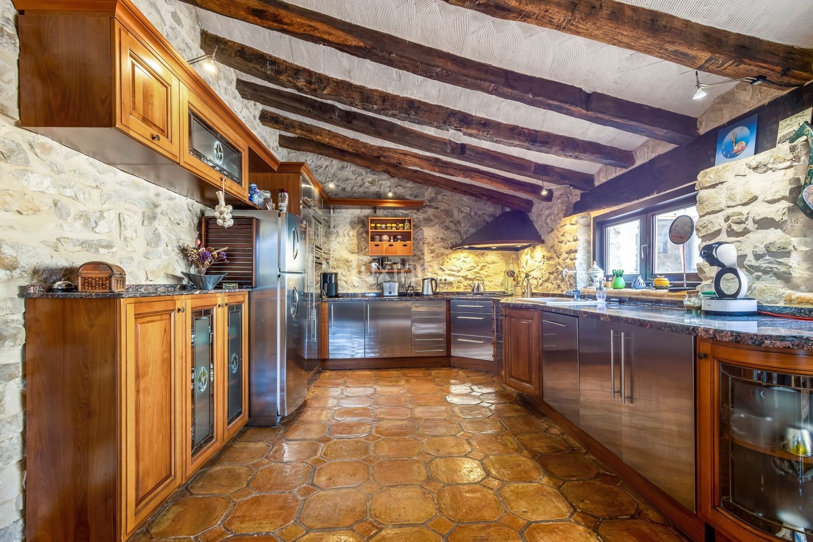 4 soveværelse Villa til salg i Relleu med swimmingpool garage - € 2.150.000 (Ref: 8836125)