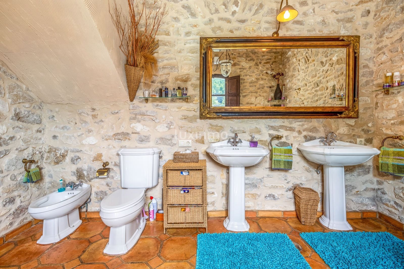 4 soveværelse Villa til salg i Relleu med swimmingpool garage - € 2.150.000 (Ref: 8836125)