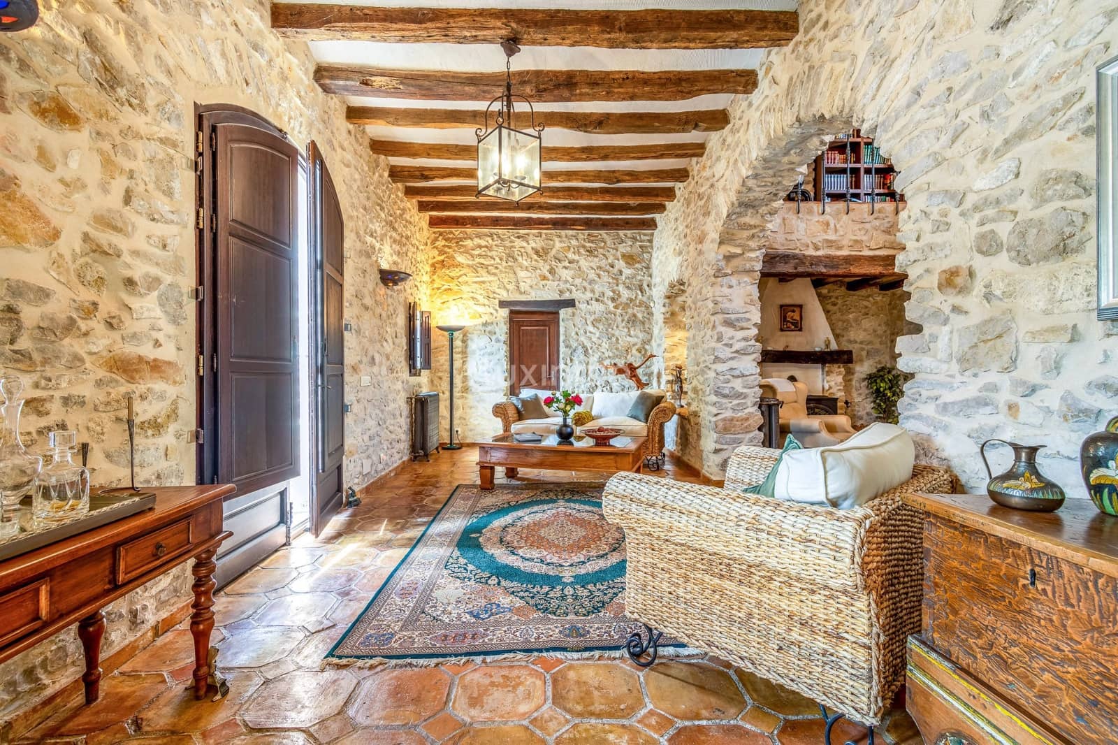 4 soveværelse Villa til salg i Relleu med swimmingpool garage - € 2.150.000 (Ref: 8836125)