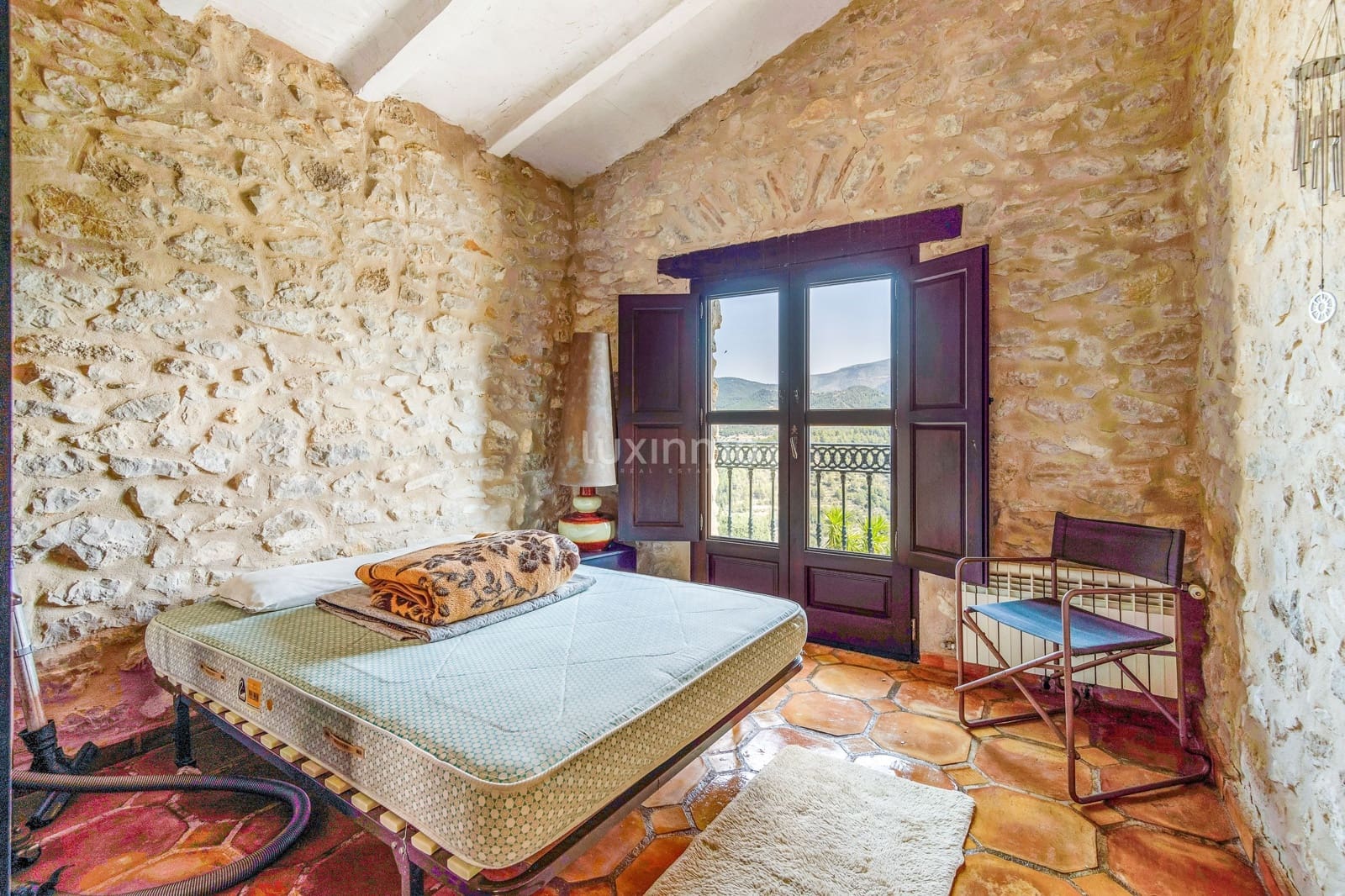 4 soveværelse Villa til salg i Relleu med swimmingpool garage - € 2.150.000 (Ref: 8836125)