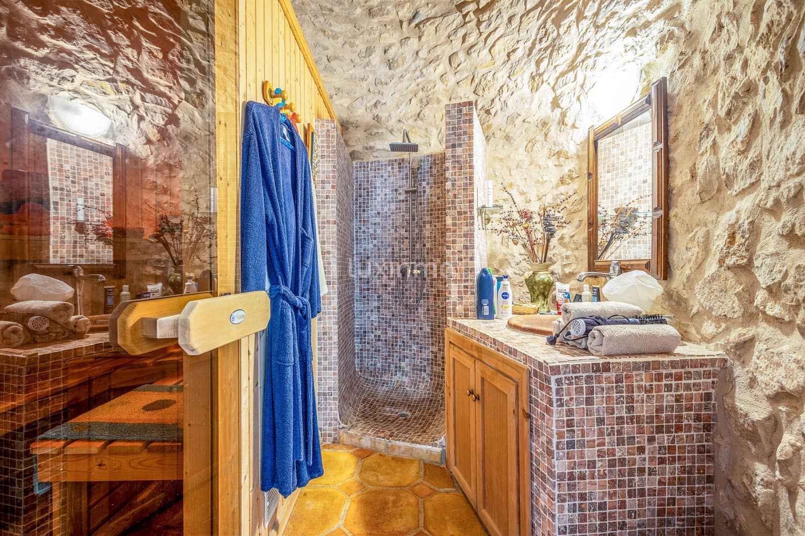 4 soveværelse Villa til salg i Relleu med swimmingpool garage - € 2.150.000 (Ref: 8836125)