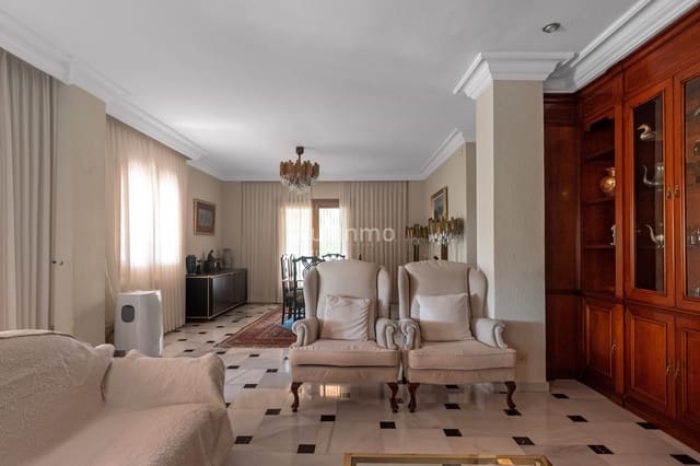 5 sovrum Villa till salu i Benidorm med pool garage - 1 480 000 € (Ref: 8836126)