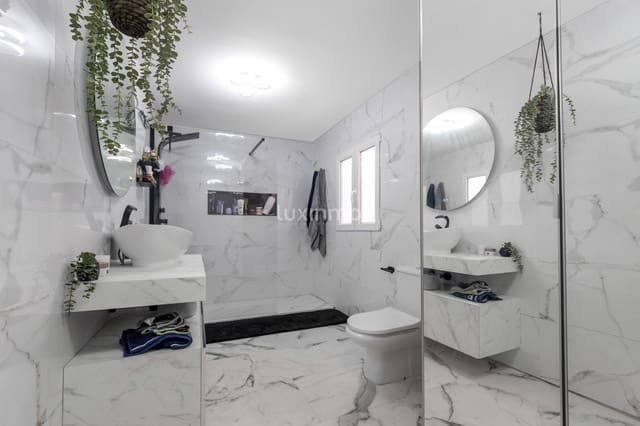 9 soverom Villa til salgs i Alfaz del Pi / L'Alfàs del Pi med svømmebasseng garasje - € 2 300 000 (Ref: 8836132)