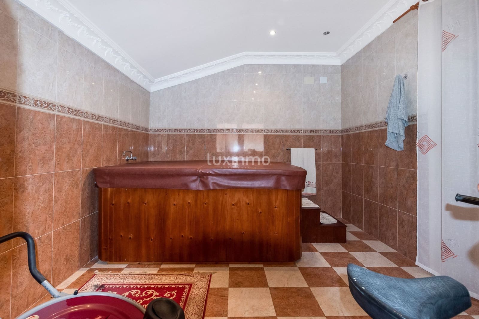 9 soverom Villa til salgs i Alfaz del Pi / L'Alfas del Pi med svømmebasseng garasje - € 2 300 000 (Ref: 8836132)