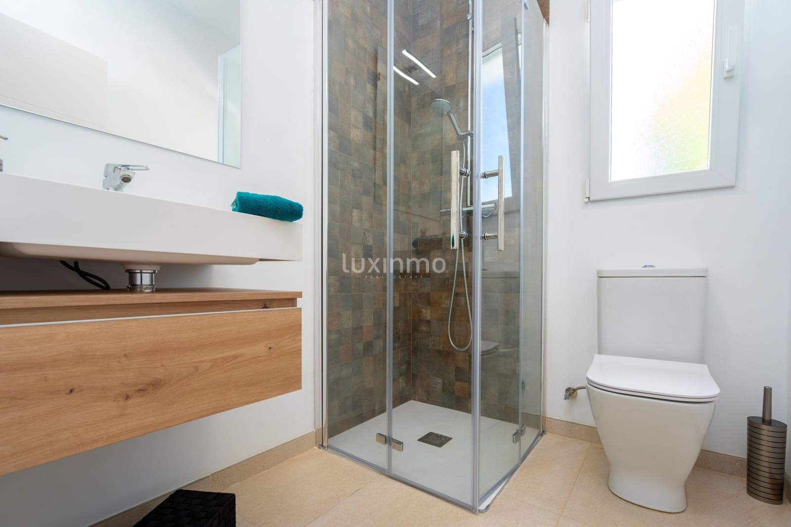 4 sypialnia Willa na sprzedaż w Calpe / Calp z basenem garażem - 999 900 € (Ref: 8836136)