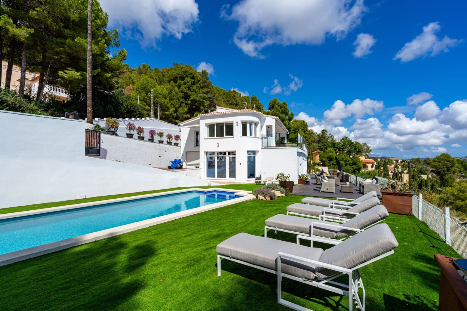 4 sypialnia Willa na sprzedaż w Calpe / Calp z basenem garażem - 999 900 € (Ref: 8836136)