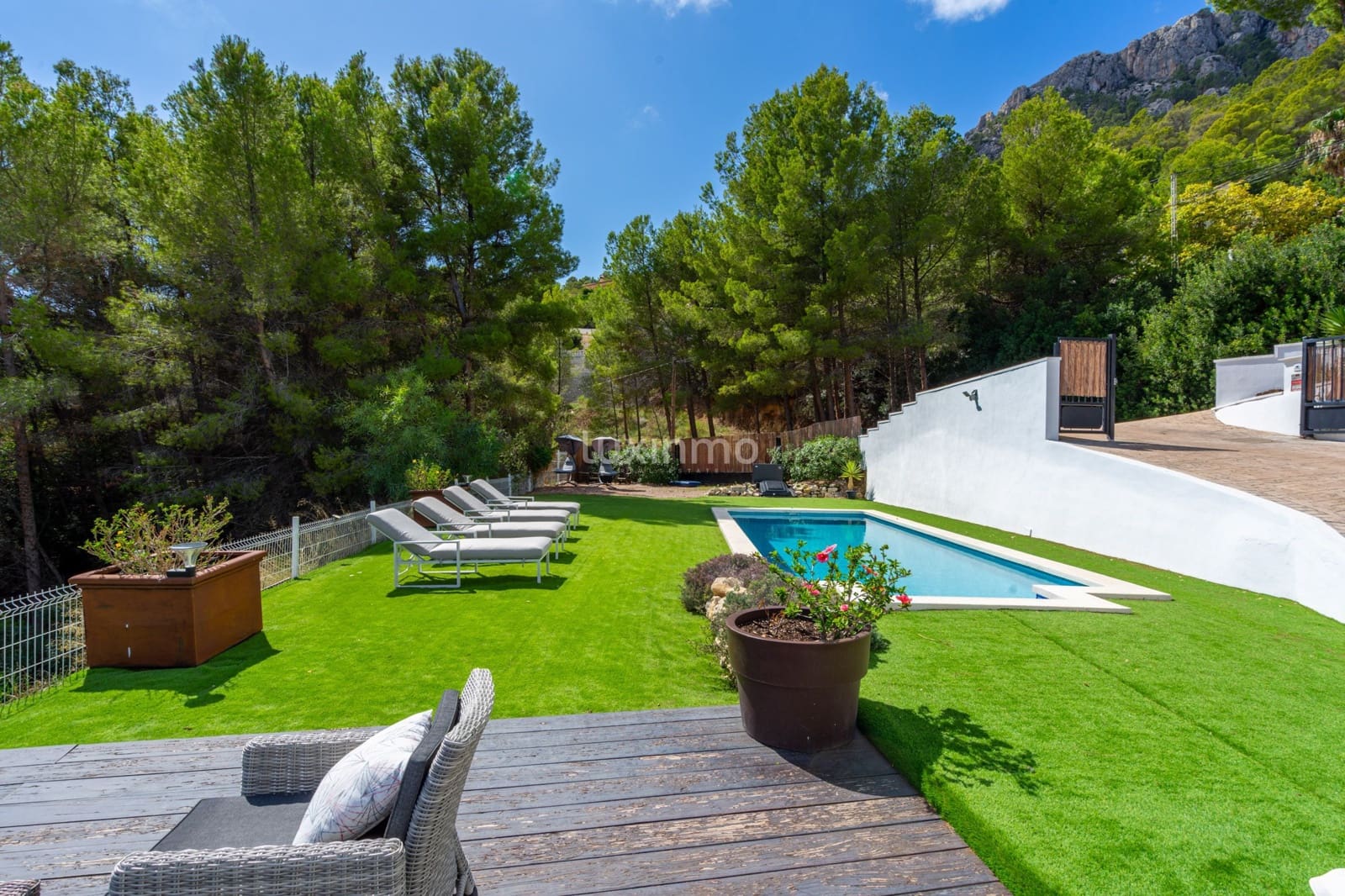 4 sypialnia Willa na sprzedaż w Calpe / Calp z basenem garażem - 999 900 € (Ref: 8836136)