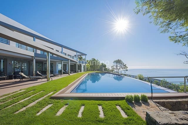 6 slaapkamer Villa te koop in Altea met zwembad garage - € 6.300.000 (Ref: 8836145)