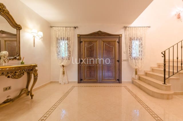 7 sovrum Villa till salu i Altea med pool garage - 2 500 000 € (Ref: 8836149)