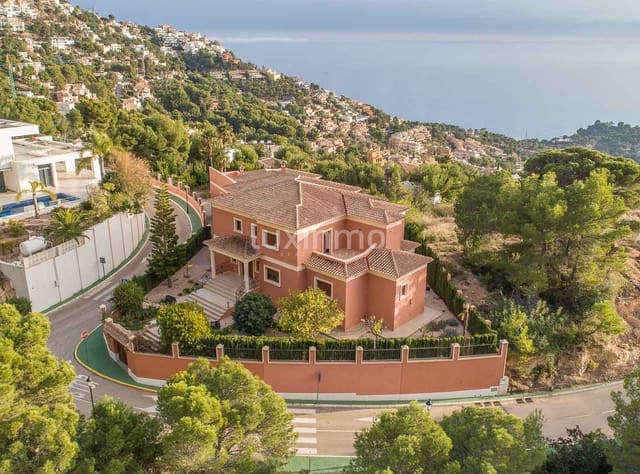 7 sovrum Villa till salu i Altea med pool garage - 2 500 000 € (Ref: 8836149)