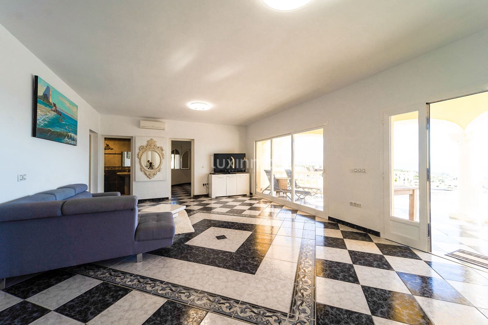 4 sovrum Villa till salu i Calpe / Calp med pool garage - 1 250 000 € (Ref: 8836157)