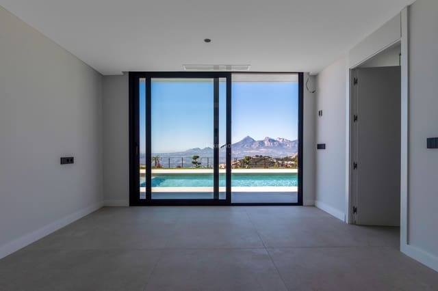 4 makuuhuone Huvila myytävänä paikassa Altea mukana uima-altaan 
autotalli - 2 600 000 € (Ref: 8836163)