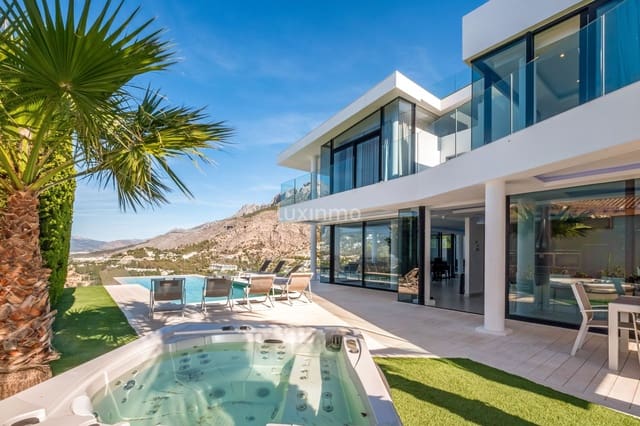 6 soverom Villa til salgs i Altea med svømmebasseng garasje - € 2 700 000 (Ref: 8838185)