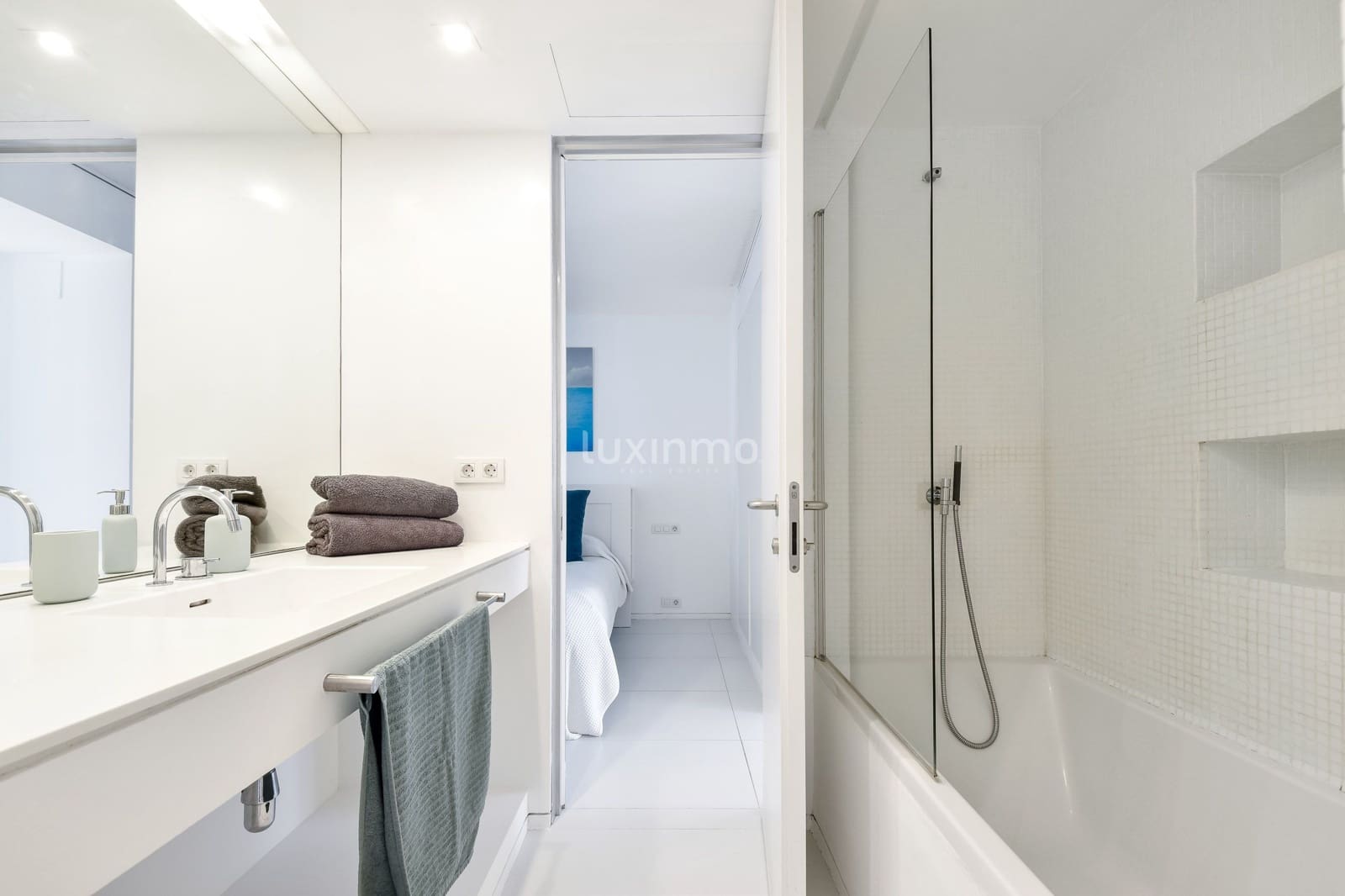 2 slaapkamer Appartement te koop in Ibiza dorp met zwembad garage - € 575.000 (Ref: 8838186)