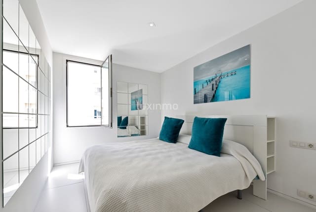 2 soverom Leilighet til salgs i Ibiza by med svømmebasseng garasje - € 575 000 (Ref: 8838186)