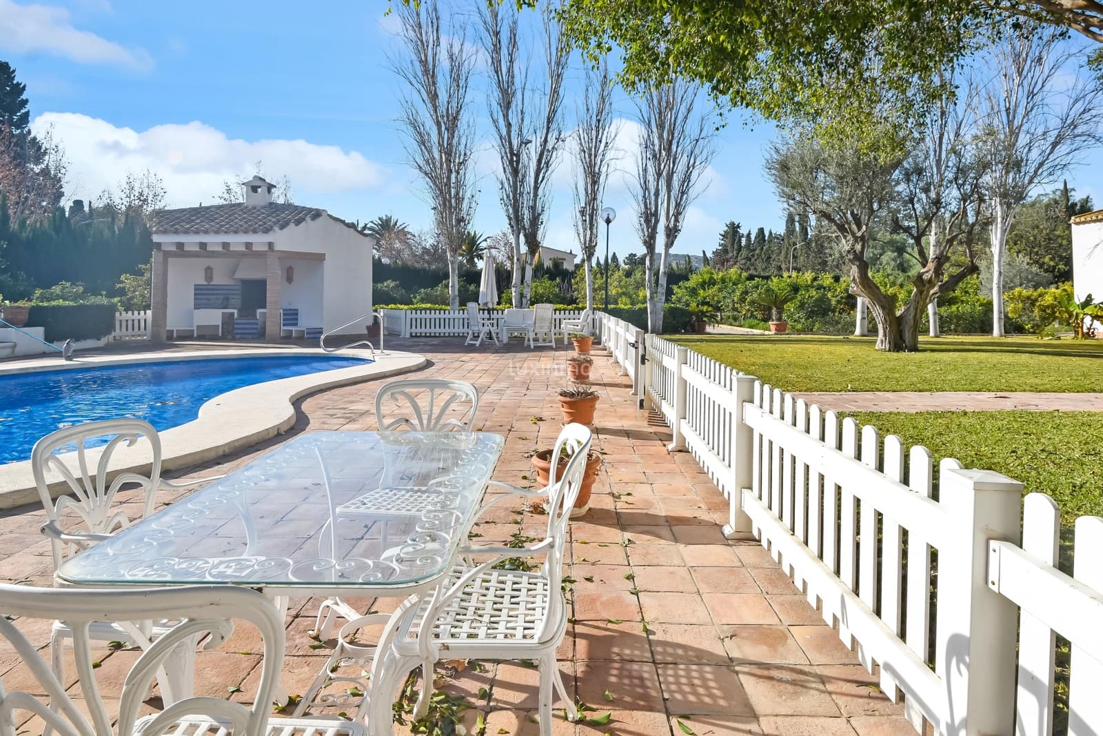 5 slaapkamer Villa te koop in Alicante stad met zwembad garage - € 1.550.000 (Ref: 8838205)