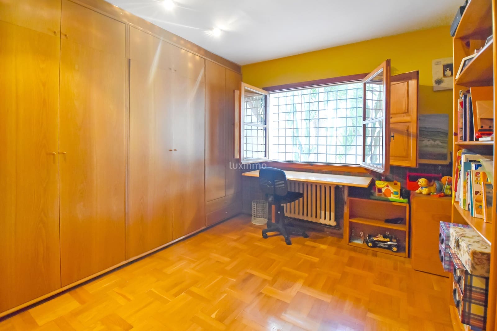 5 slaapkamer Villa te koop in Alicante stad met zwembad garage - € 1.550.000 (Ref: 8838205)