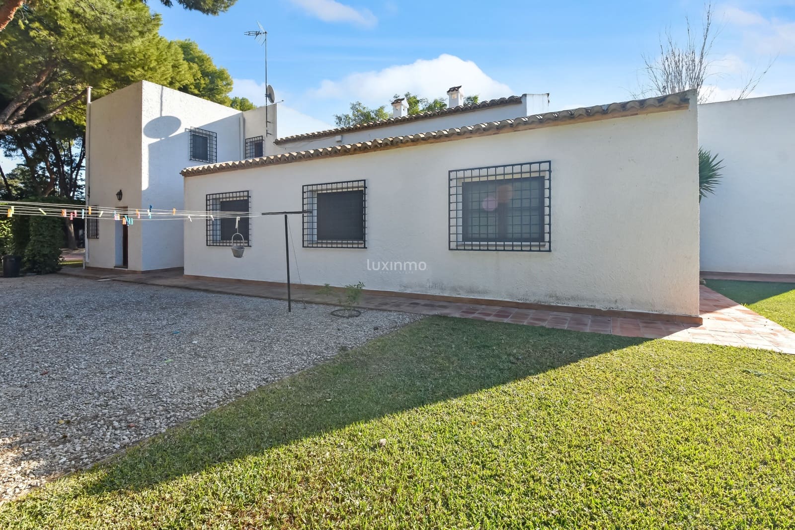 5 slaapkamer Villa te koop in Alicante stad met zwembad garage - € 1.550.000 (Ref: 8838205)