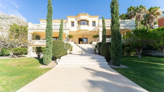 5 Zimmer Villa zu verkaufen in Altea mit Pool Garage - 2.800.000 € (Ref: 8838210)