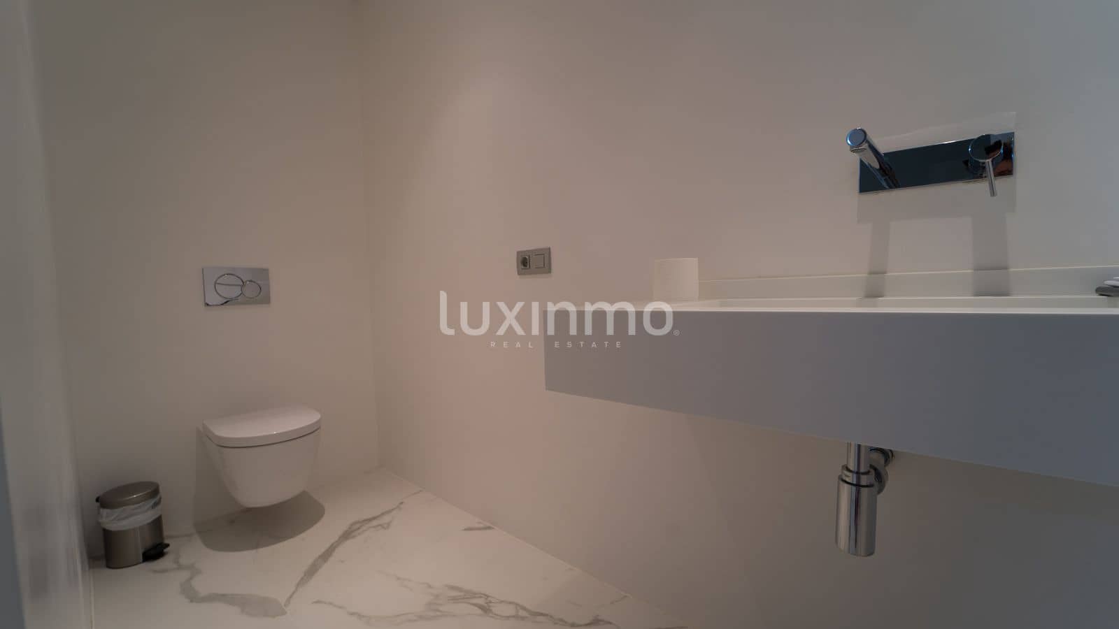 5 soveværelse Villa til leje i Altea med swimmingpool garage - € 8.000 (Ref: 8838216)