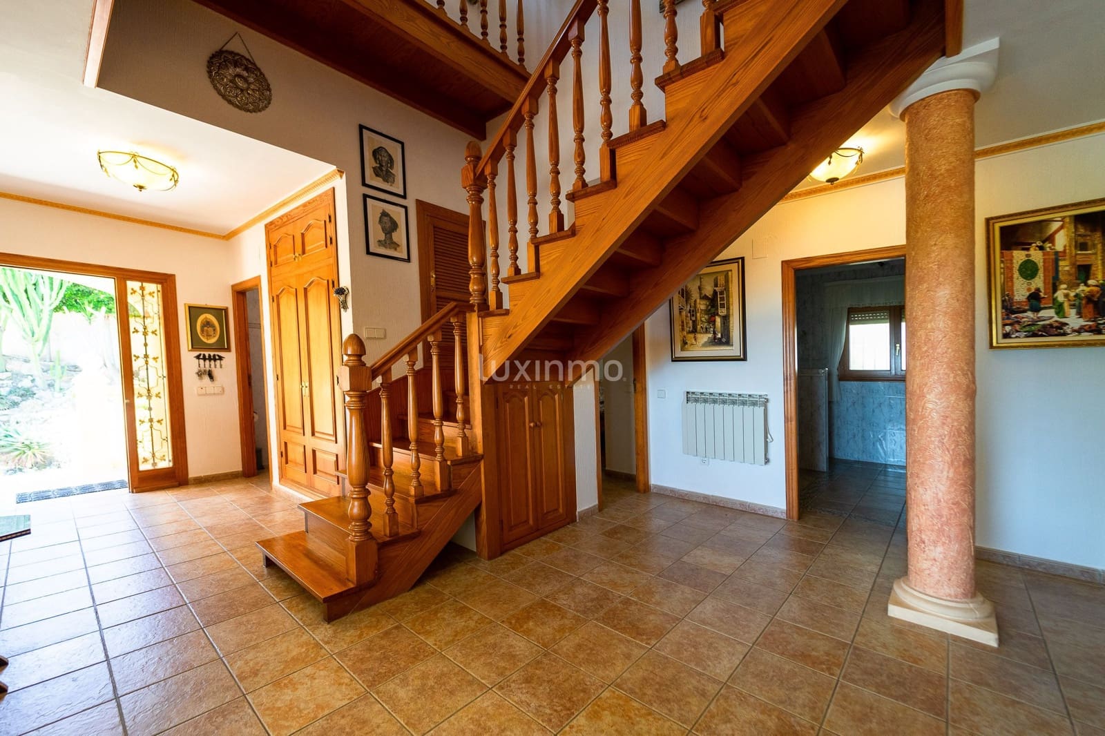 6 sovrum Villa till salu i Calpe / Calp med pool garage - 1 165 000 € (Ref: 8838222)